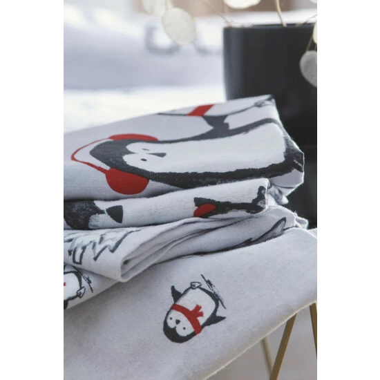 unnamed-file-498.jpg Fusion Snowy Penguin Silver Duvet Cover And Pillowcase Set -Fusion Shop unnamed file 498