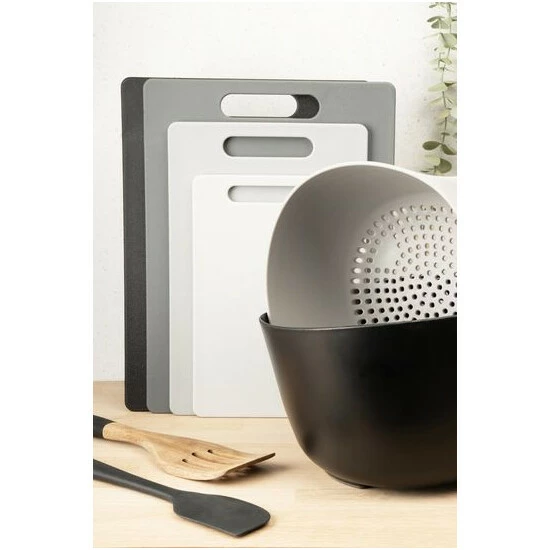 unnamed-file-767.jpg Fusion 4 Pack Black Chopping Boards -Fusion Shop unnamed file 767