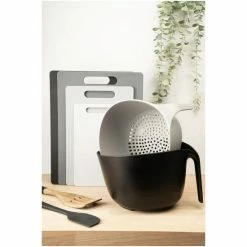 Fusion Black Measuring Jug & Colander -Fusion Shop unnamed file 800